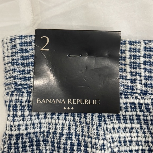 Bannana Republic NWT Women’s Blue and White knit pencil skirt - Picture 7 of 9